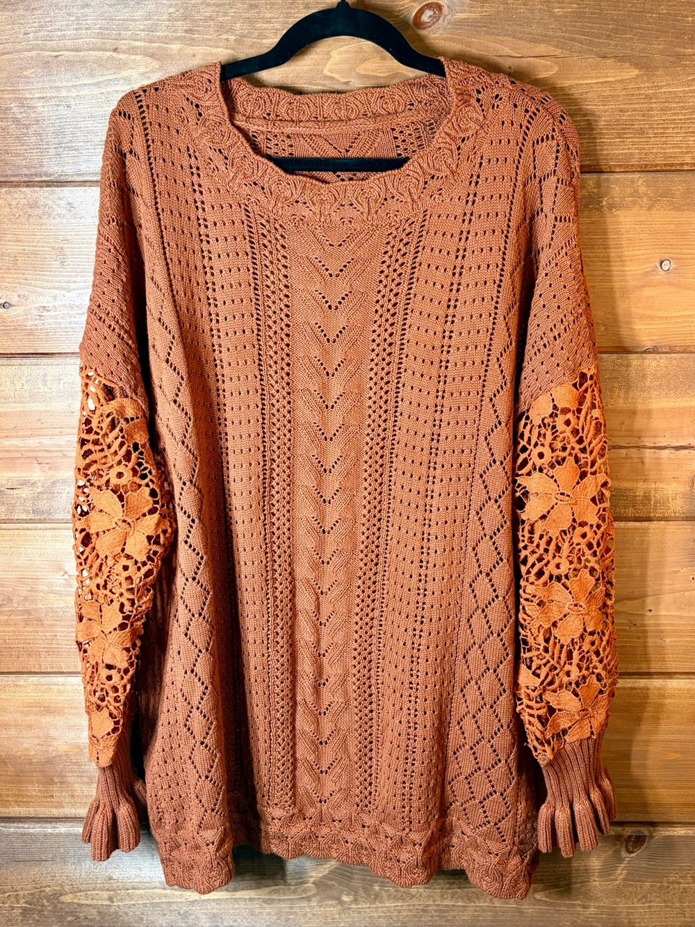 Women’s Crochet-Sleeve Boho Scoop Neck Sweater in Rust Size 2XL